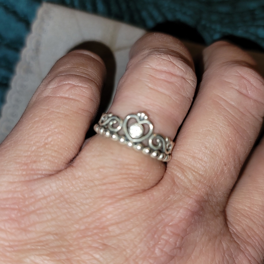 Pandora sterling silver princess tiara crown size 5 ring